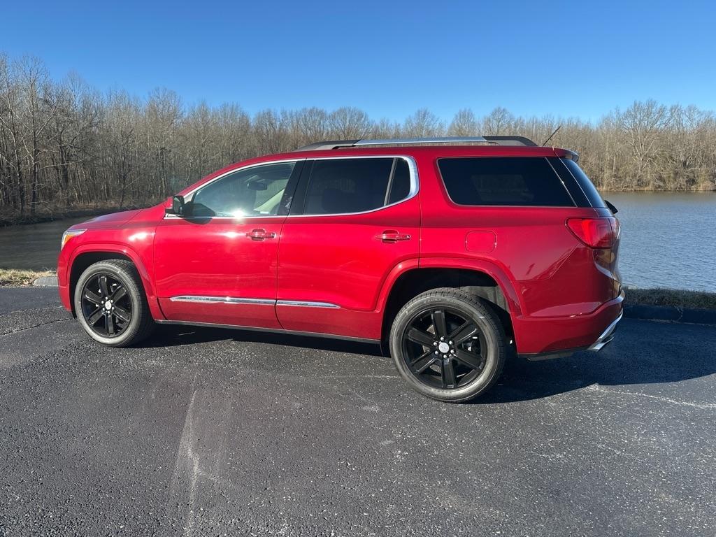 GMC Acadia AWD 4dr Denali 2019