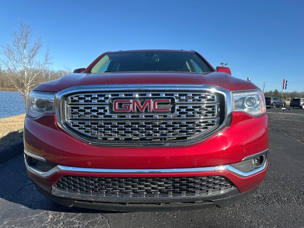 GMC Acadia AWD 4dr Denali 2019