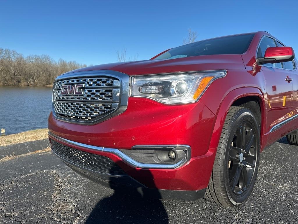 GMC Acadia AWD 4dr Denali 2019