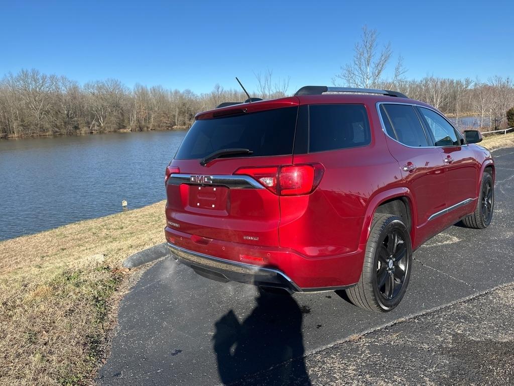 GMC Acadia AWD 4dr Denali 2019