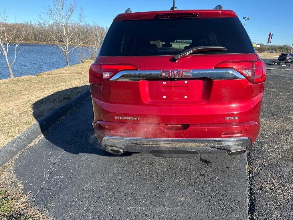 GMC Acadia AWD 4dr Denali 2019