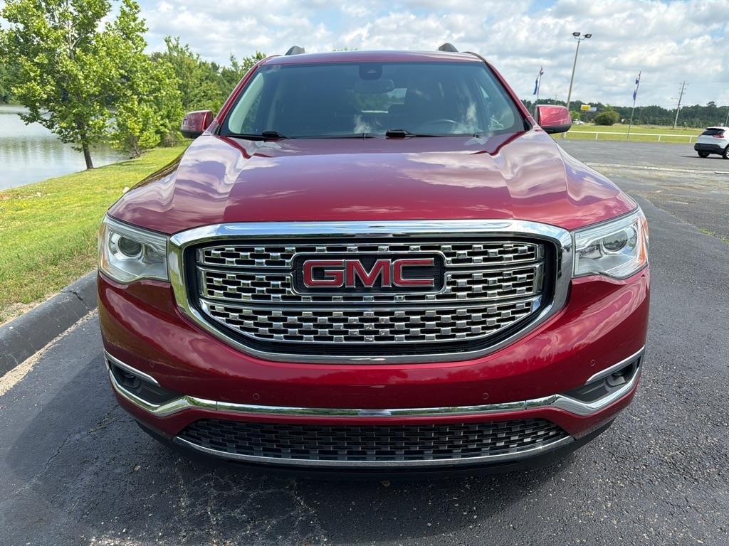 GMC Acadia AWD 4dr Denali 2019