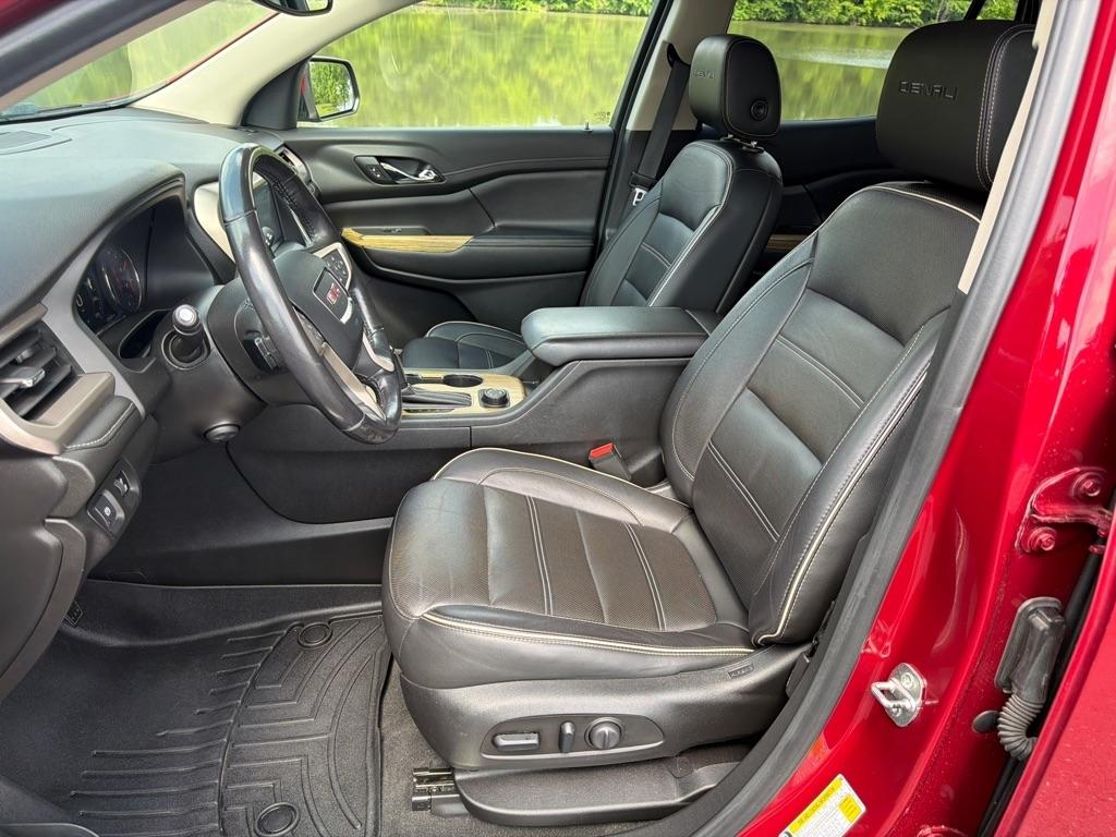 GMC Acadia AWD 4dr Denali 2019
