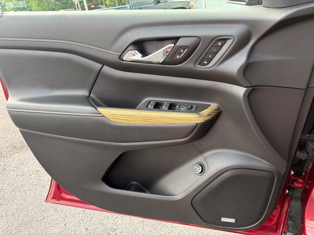 GMC Acadia AWD 4dr Denali 2019