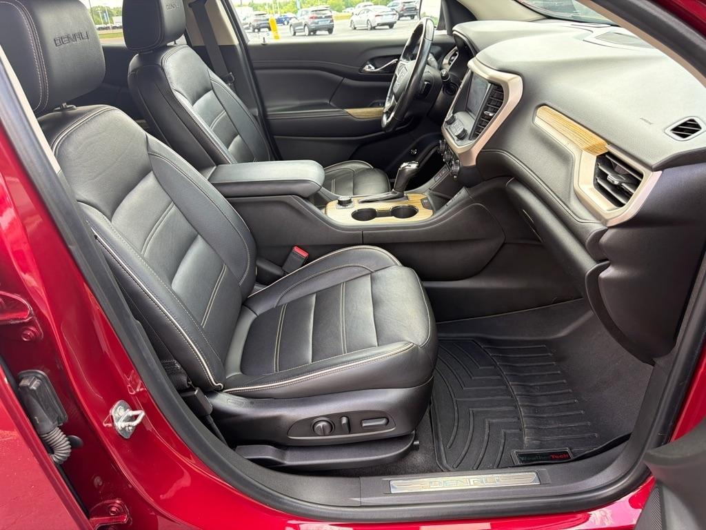 GMC Acadia AWD 4dr Denali 2019