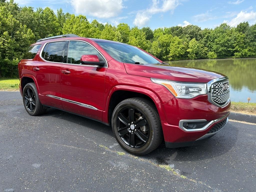 GMC Acadia AWD 4dr Denali 2019