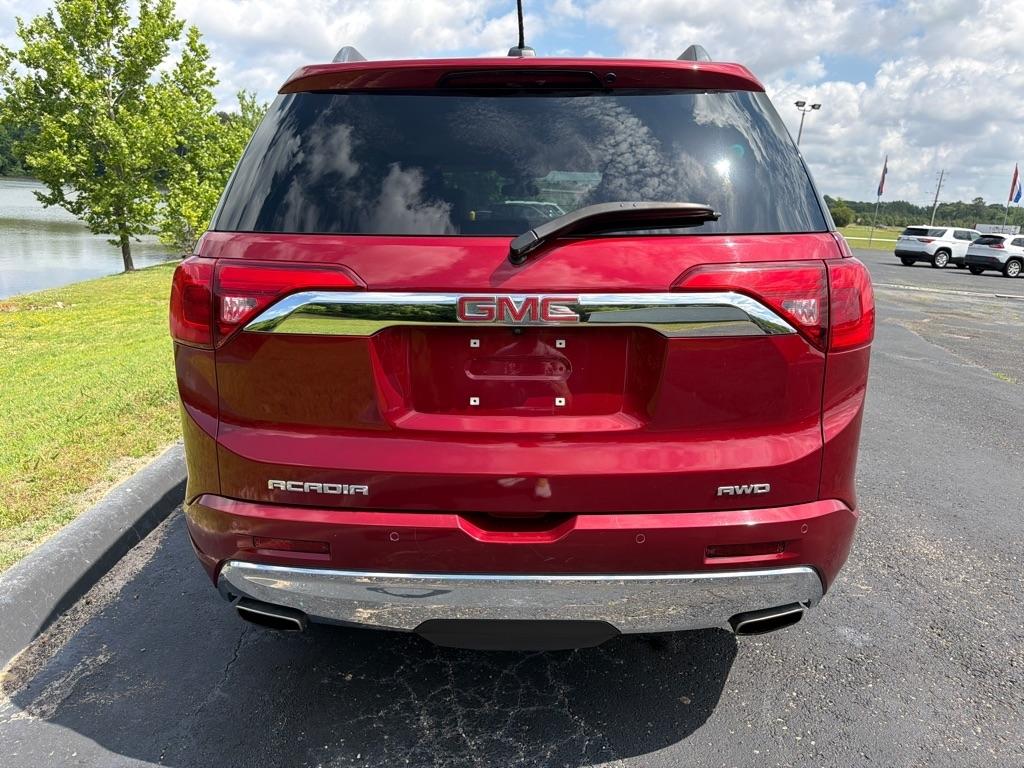 GMC Acadia AWD 4dr Denali 2019