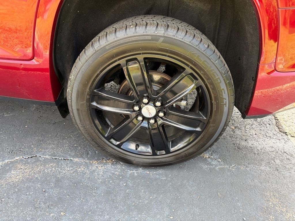 GMC Acadia AWD 4dr Denali 2019