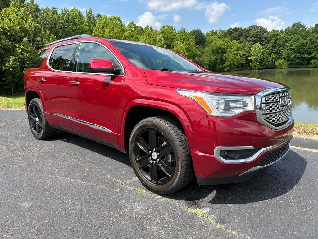 GMC Acadia AWD 4dr Denali 2019