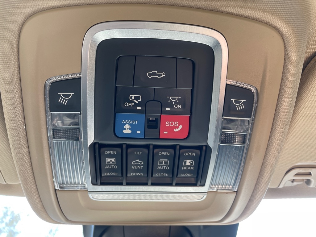 RAM 1500 Limited 4x4 Crew Cab 5'7" Box 2020