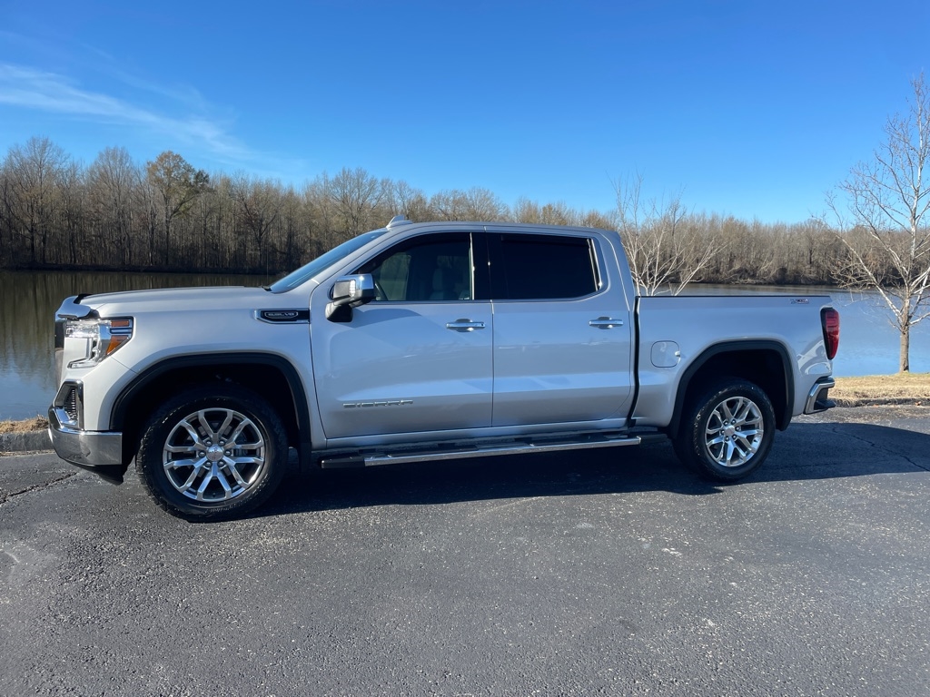 GMC Sierra 1500 4WD Crew Cab 147" SLT 2021