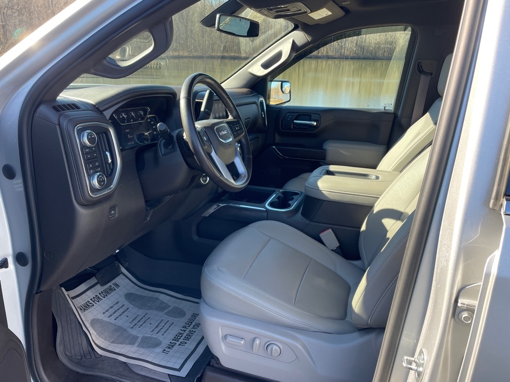 GMC Sierra 1500 4WD Crew Cab 147" SLT 2021