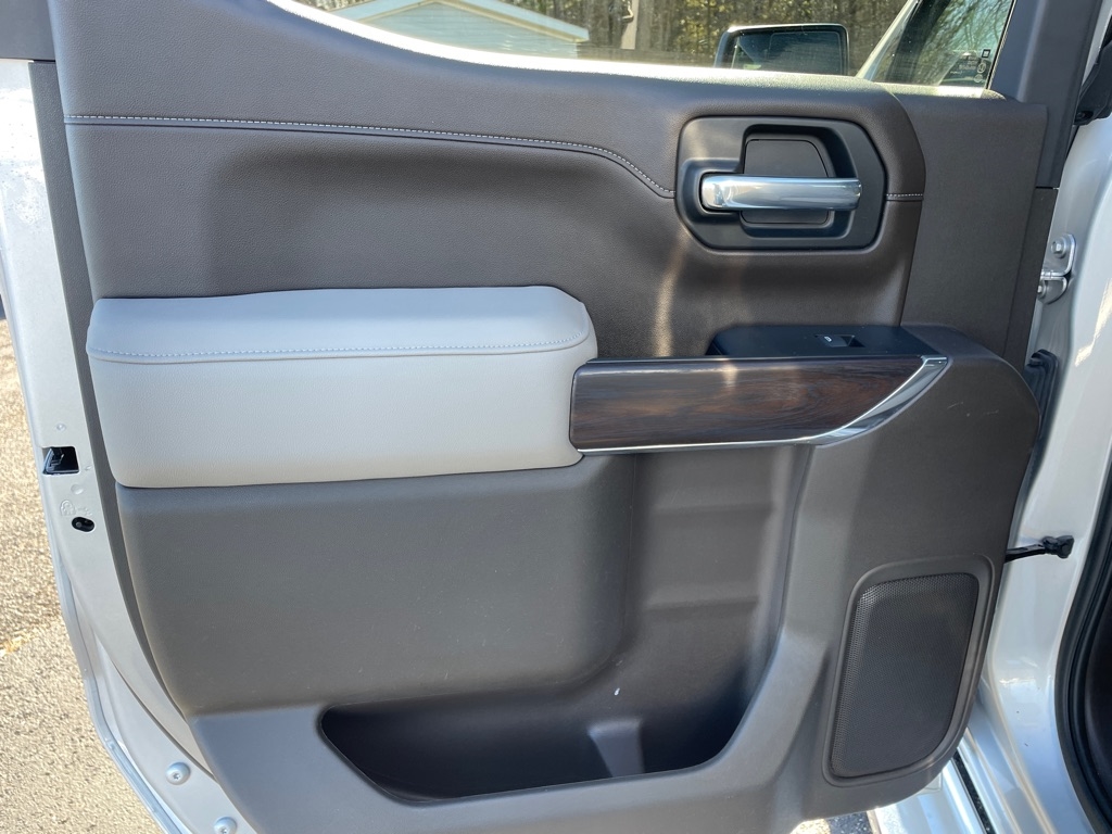 GMC Sierra 1500 4WD Crew Cab 147" SLT 2021