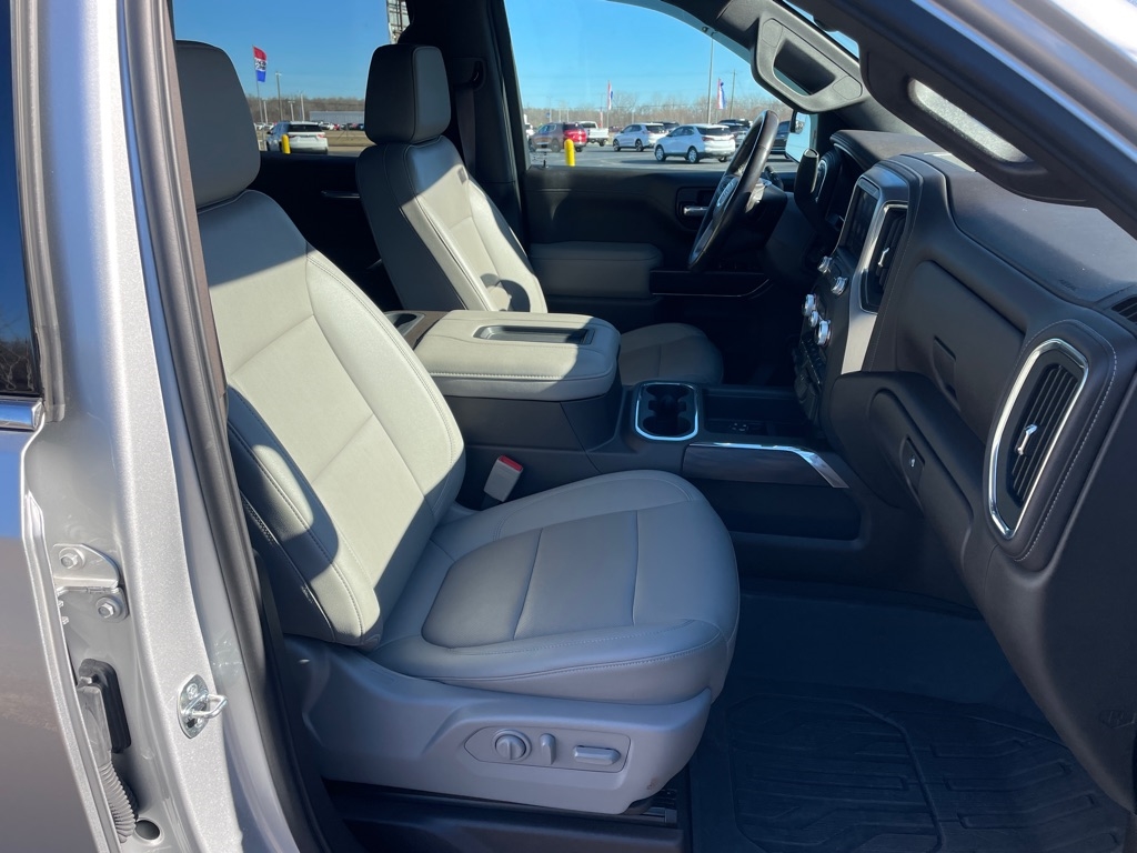 GMC Sierra 1500 4WD Crew Cab 147" SLT 2021