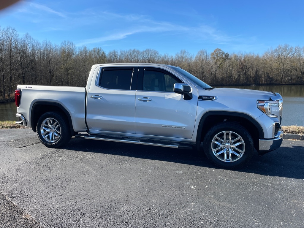 GMC Sierra 1500 4WD Crew Cab 147" SLT 2021
