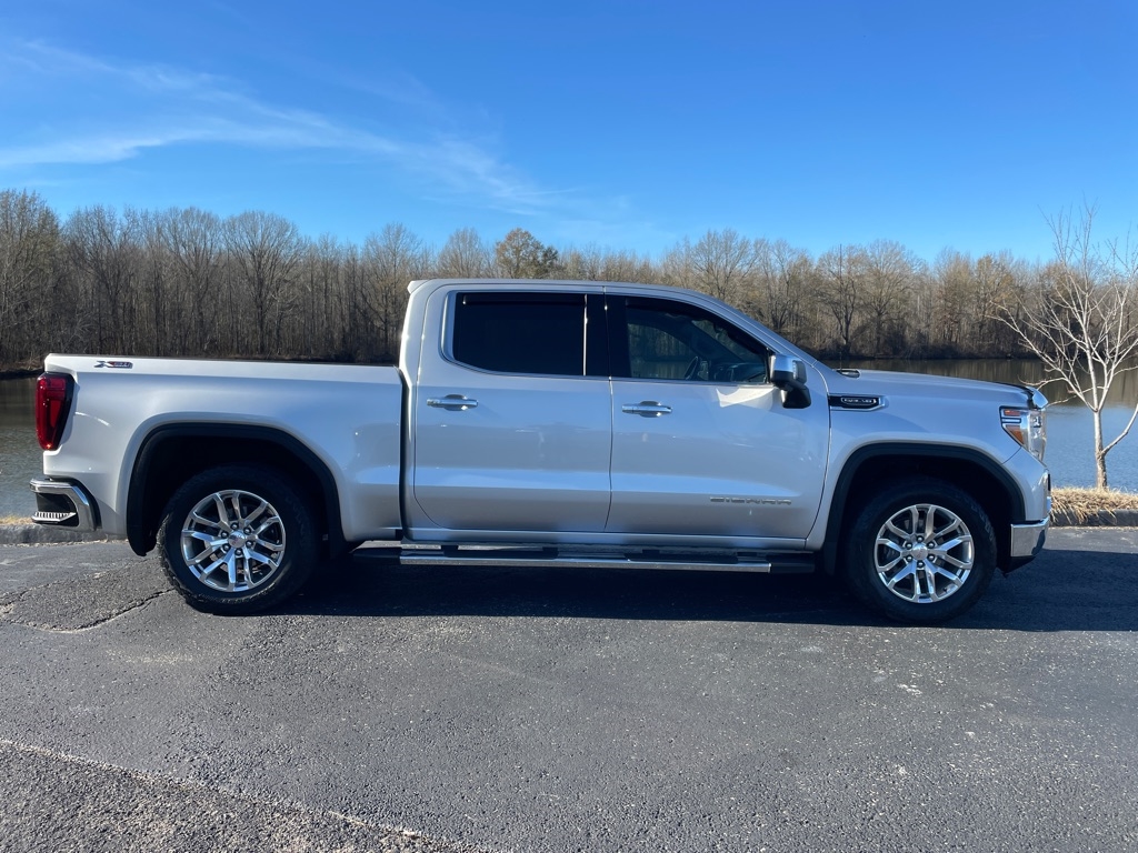 GMC Sierra 1500 4WD Crew Cab 147" SLT 2021