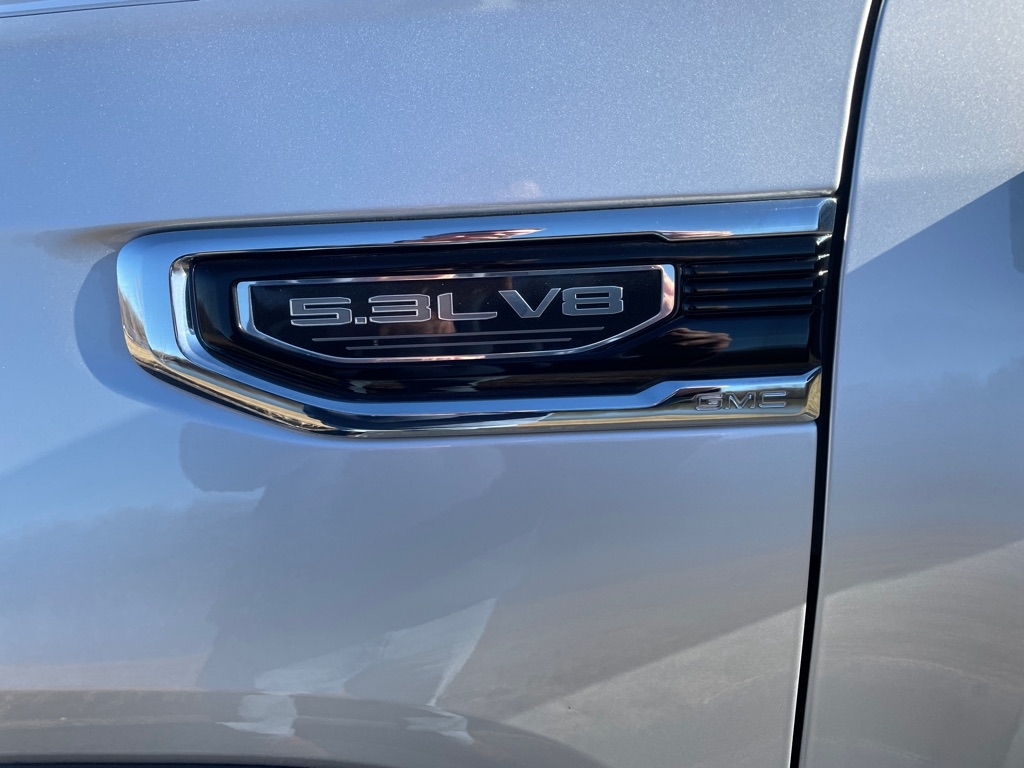 GMC Sierra 1500 4WD Crew Cab 147" SLT 2021