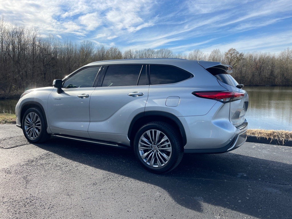 Toyota Highlander Hybrid Platinum FWD (Natl) 2021