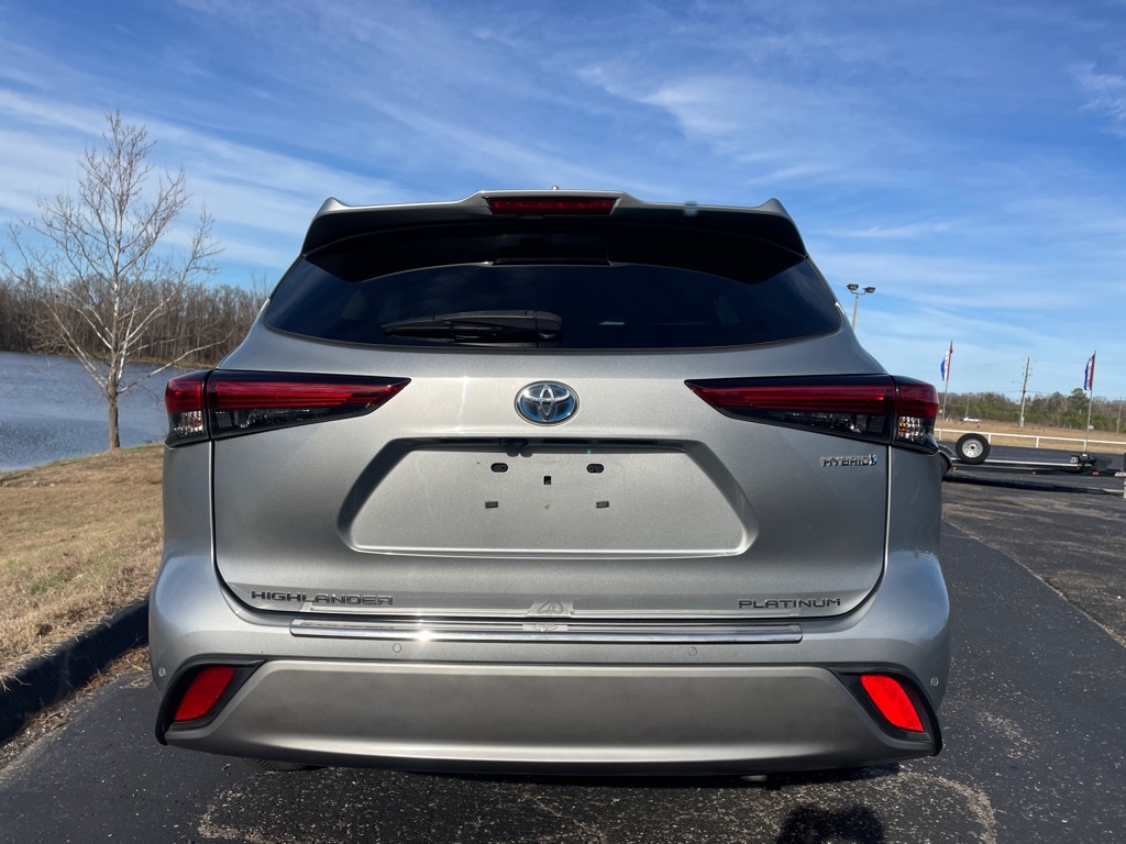 Toyota Highlander Hybrid Platinum FWD (Natl) 2021