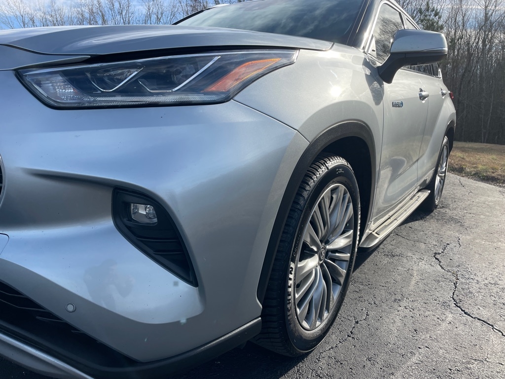 Toyota Highlander Hybrid Platinum FWD (Natl) 2021