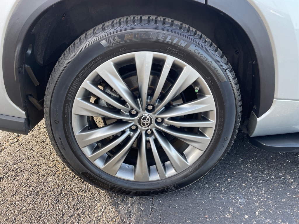 Toyota Highlander Hybrid Platinum FWD (Natl) 2021