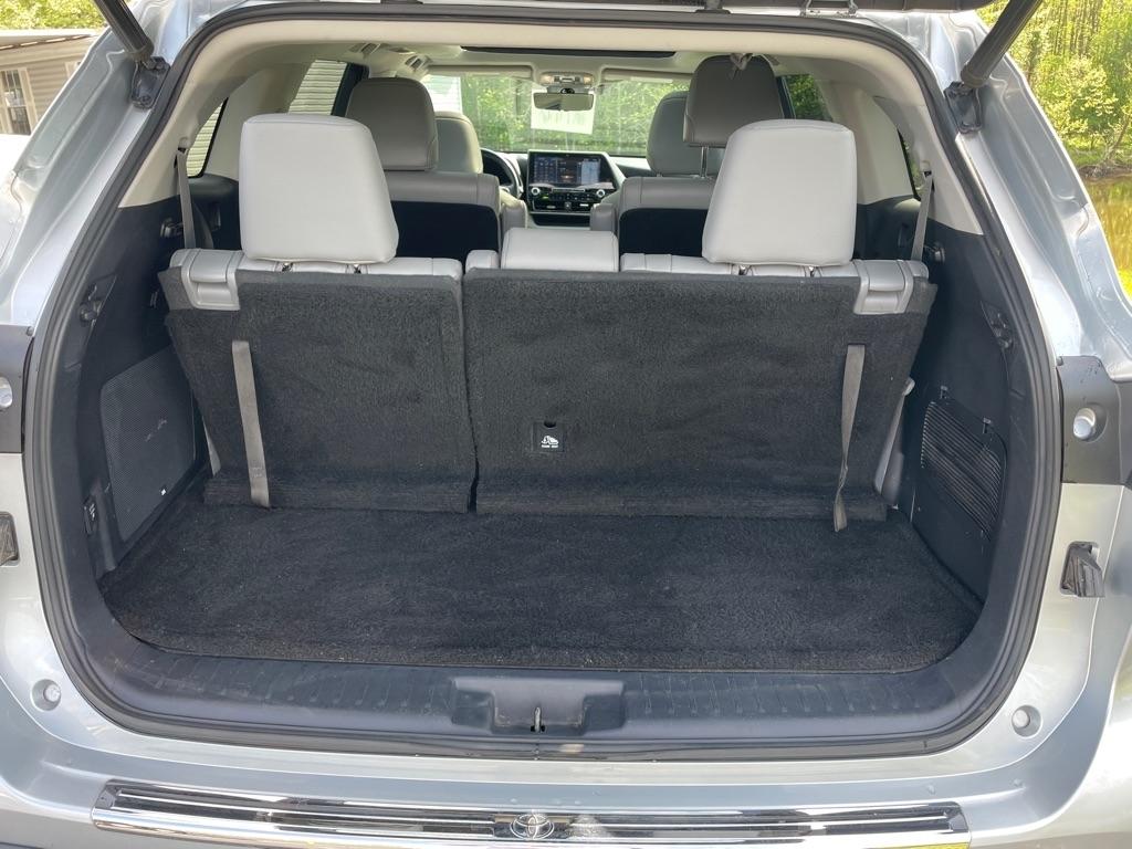 Toyota Highlander Hybrid Platinum FWD (Natl) 2021