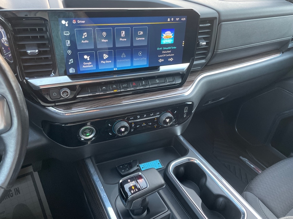 Chevrolet Silverado 1500 4WD Crew Cab 147" LT Trail Boss 2023