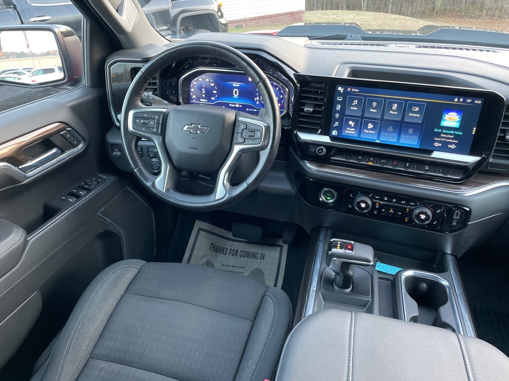 Chevrolet Silverado 1500 4WD Crew Cab 147" LT Trail Boss 2023