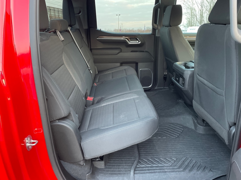 Chevrolet Silverado 1500 4WD Crew Cab 147" LT Trail Boss 2023