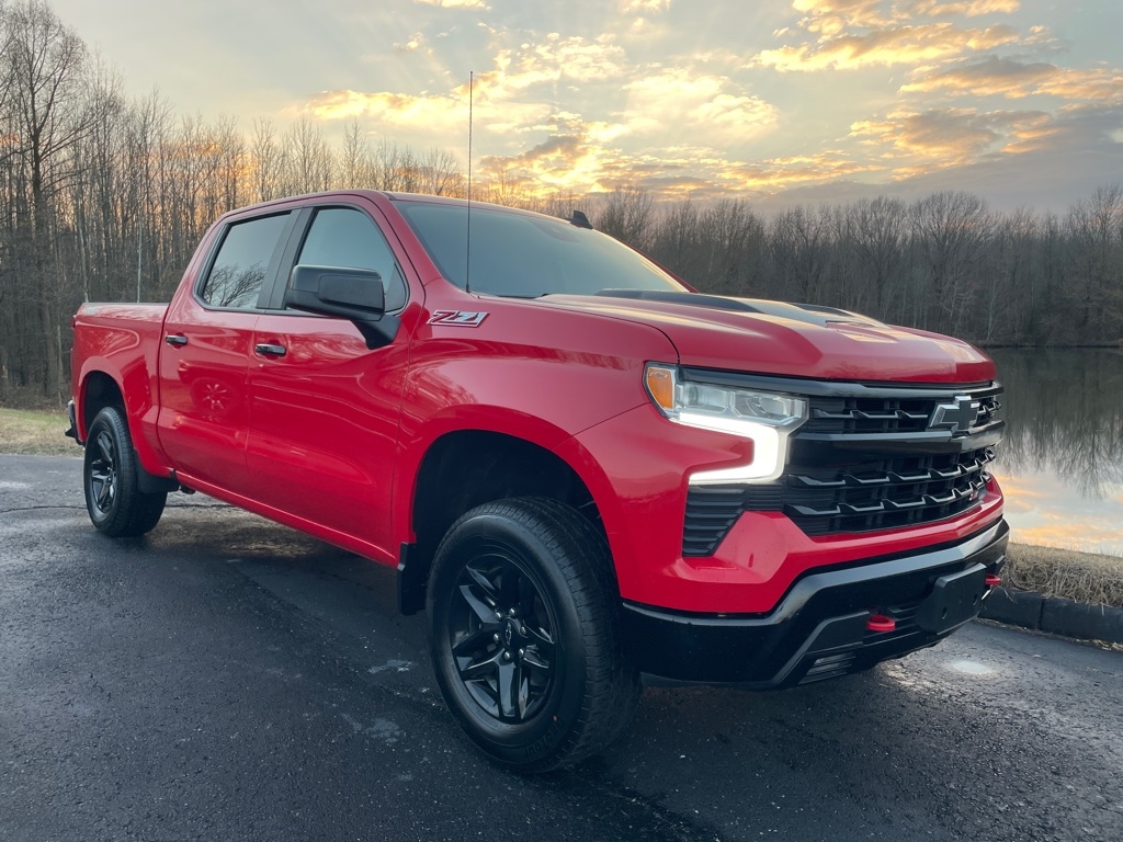 Chevrolet Silverado 1500 4WD Crew Cab 147" LT Trail Boss 2023