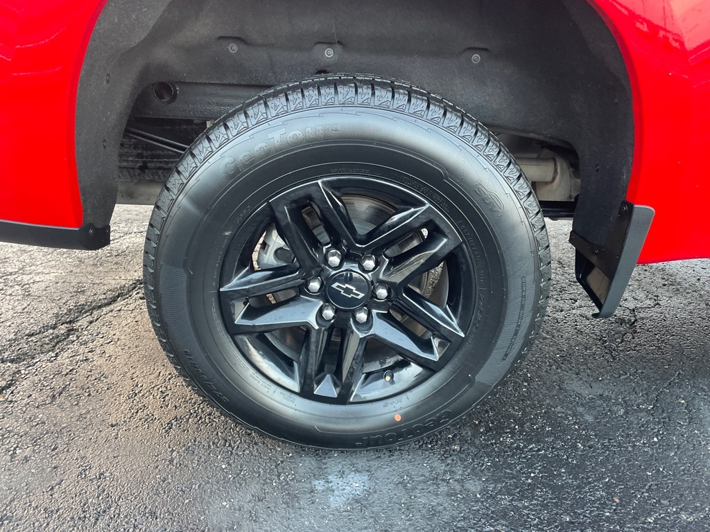 Chevrolet Silverado 1500 4WD Crew Cab 147" LT Trail Boss 2023