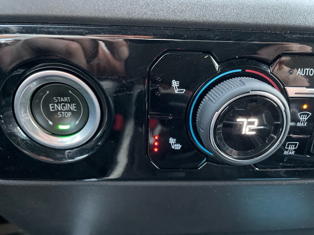 Chevrolet Silverado 1500 4WD Crew Cab 147" LT Trail Boss 2023