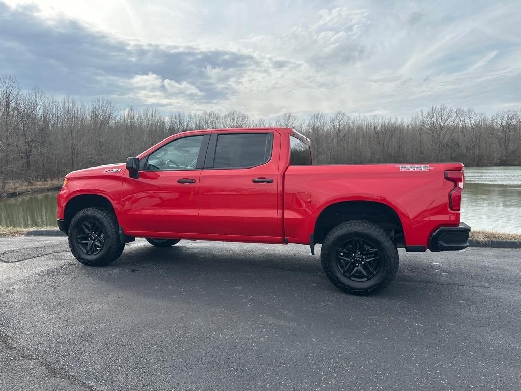 Chevrolet Silverado 1500 4WD Crew Cab 147" LT Trail Boss 2023