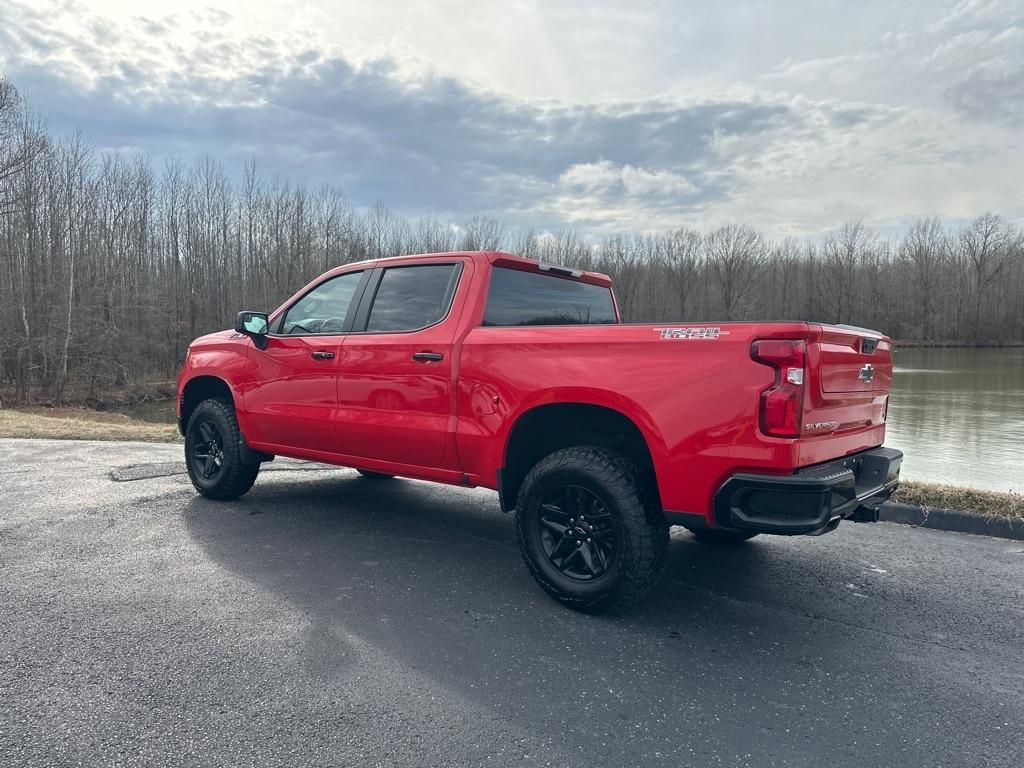 Chevrolet Silverado 1500 4WD Crew Cab 147" LT Trail Boss 2023