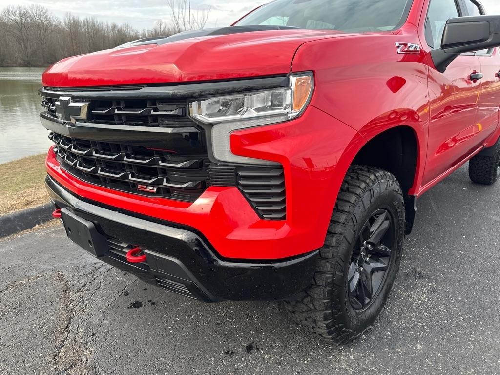 Chevrolet Silverado 1500 4WD Crew Cab 147" LT Trail Boss 2023