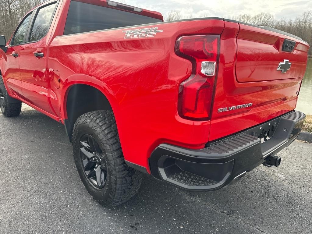 Chevrolet Silverado 1500 4WD Crew Cab 147" LT Trail Boss 2023