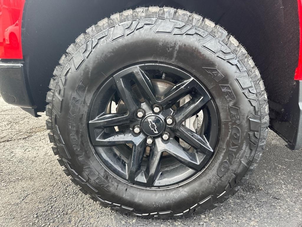 Chevrolet Silverado 1500 4WD Crew Cab 147" LT Trail Boss 2023