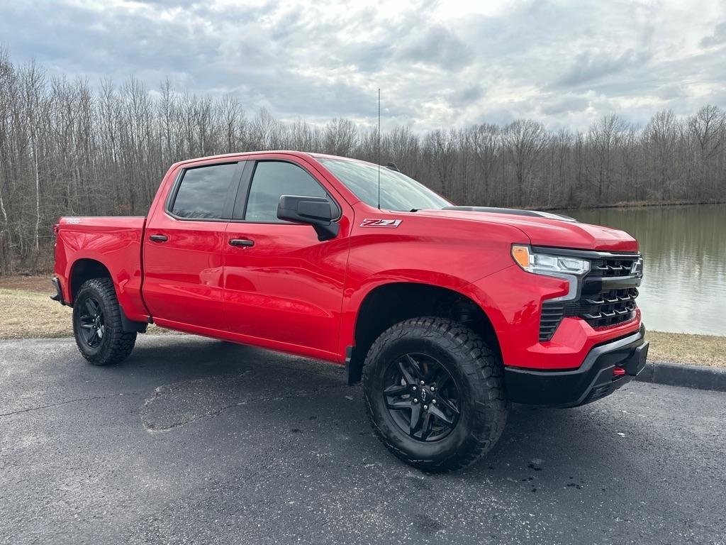 Chevrolet Silverado 1500 4WD Crew Cab 147" LT Trail Boss 2023