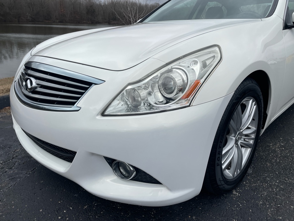 Infiniti G37 Sedan 4dr Journey RWD 2013