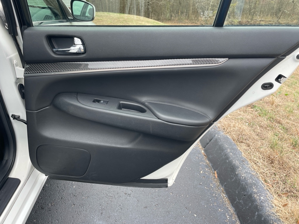 Infiniti G37 Sedan 4dr Journey RWD 2013