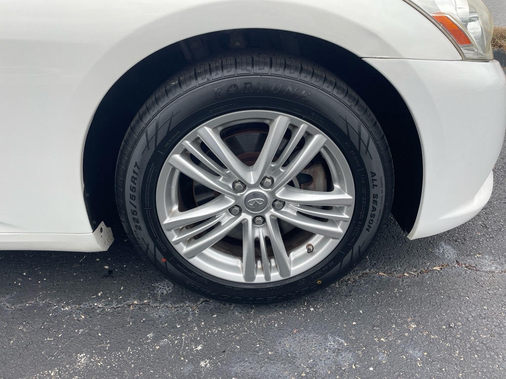 Infiniti G37 Sedan 4dr Journey RWD 2013