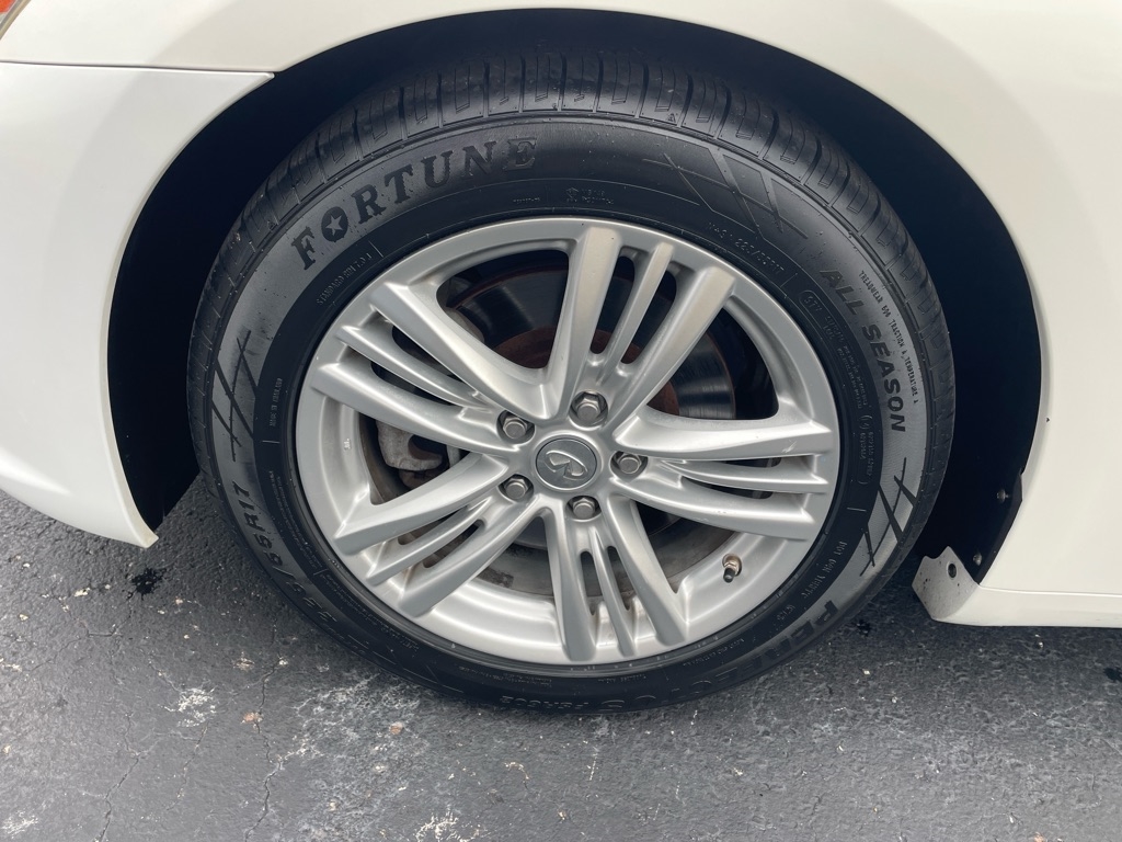 Infiniti G37 Sedan 4dr Journey RWD 2013