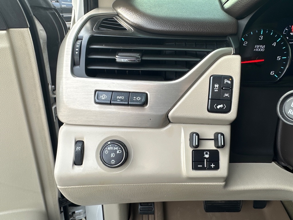 GMC Yukon 2WD 4dr Denali 2018