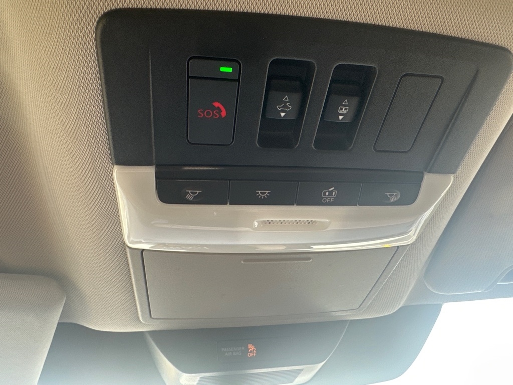 Nissan Pathfinder Platinum 2WD 2023