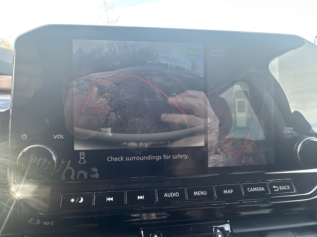 Nissan Pathfinder Platinum 2WD 2023