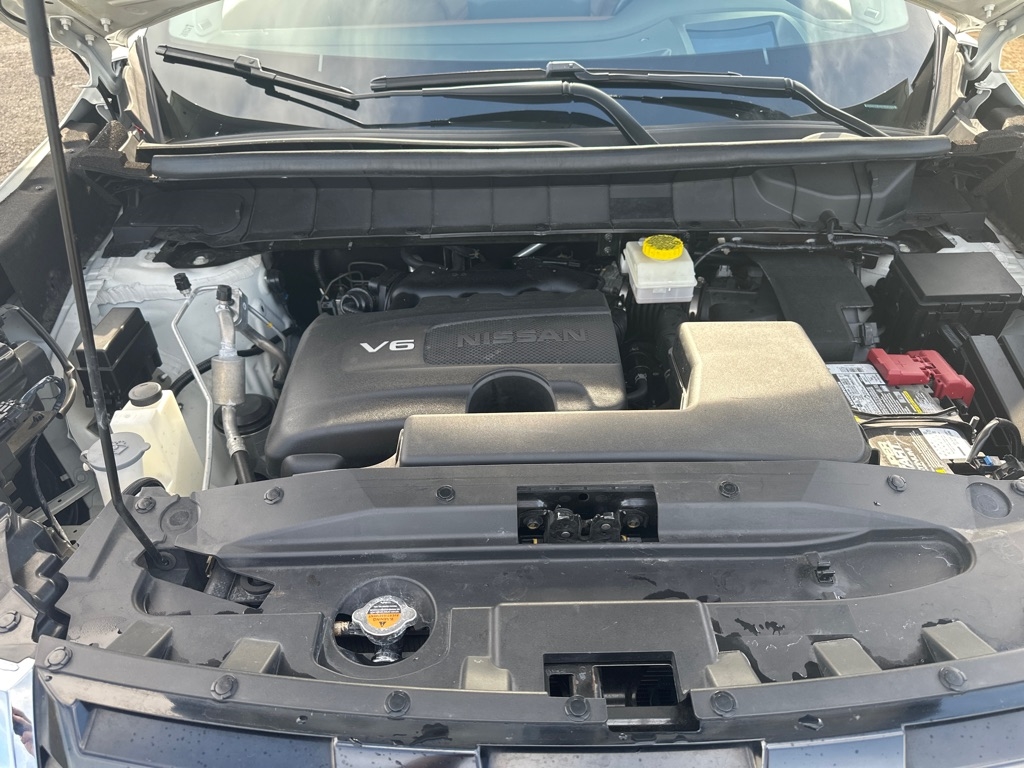 Nissan Pathfinder Platinum 2WD 2023