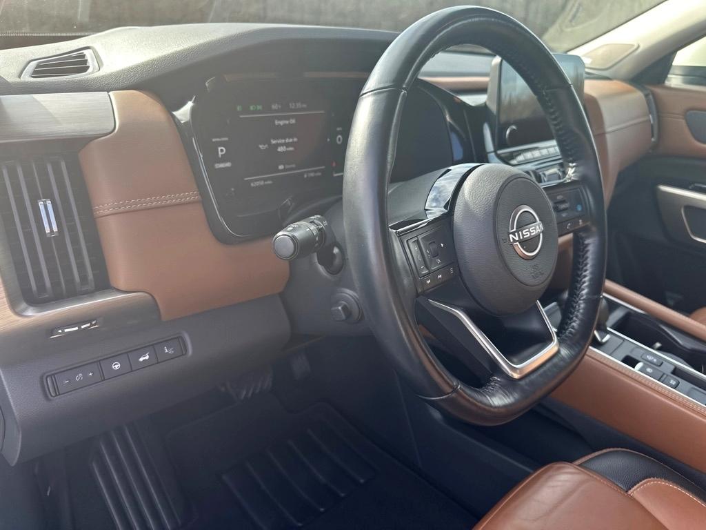 Nissan Pathfinder Platinum 4D SUV FWD 2023