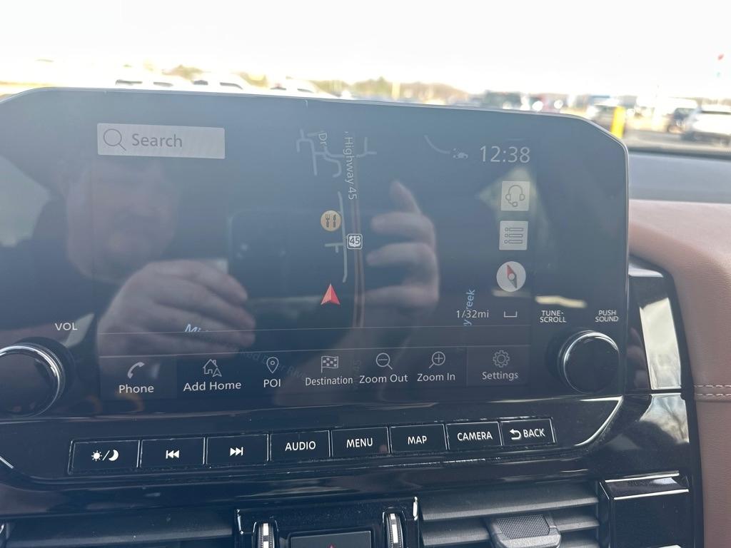 Nissan Pathfinder Platinum 4D SUV FWD 2023