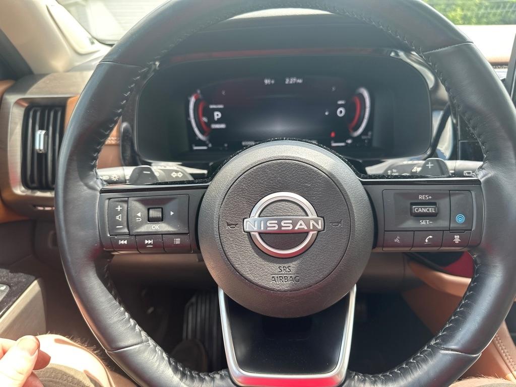 Nissan Pathfinder Platinum 4D SUV FWD 2023