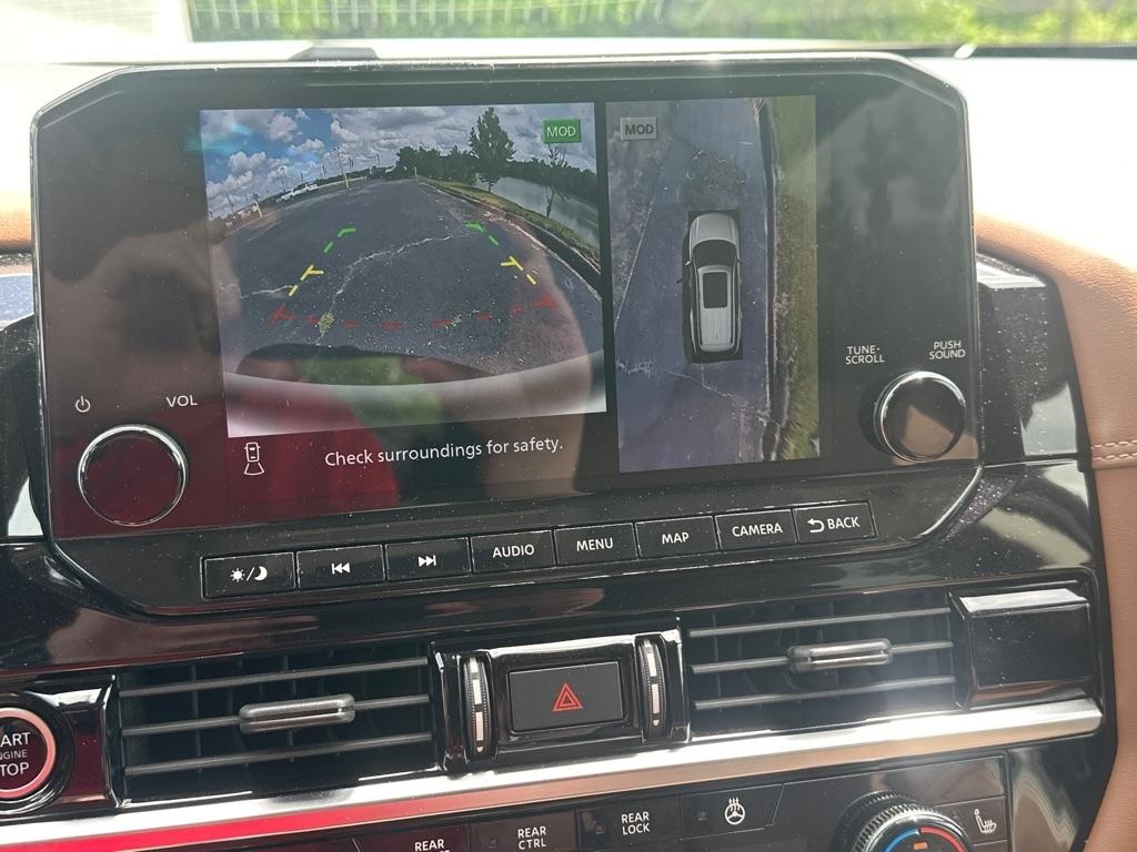 Nissan Pathfinder Platinum 4D SUV FWD 2023